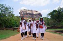 神秘的斯里蘭卡獅子巖，宮殿為什麼建在了200米高的岩石上？