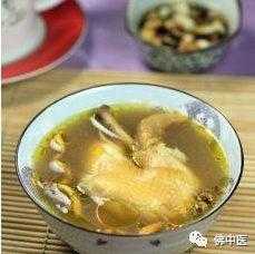 「食療」西洋參石斛燉雞湯，補氣又養陰！